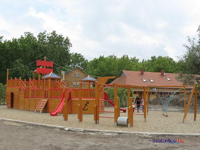 Kids' Paradise House Balatonboglár Zewnętrze zdjęcie